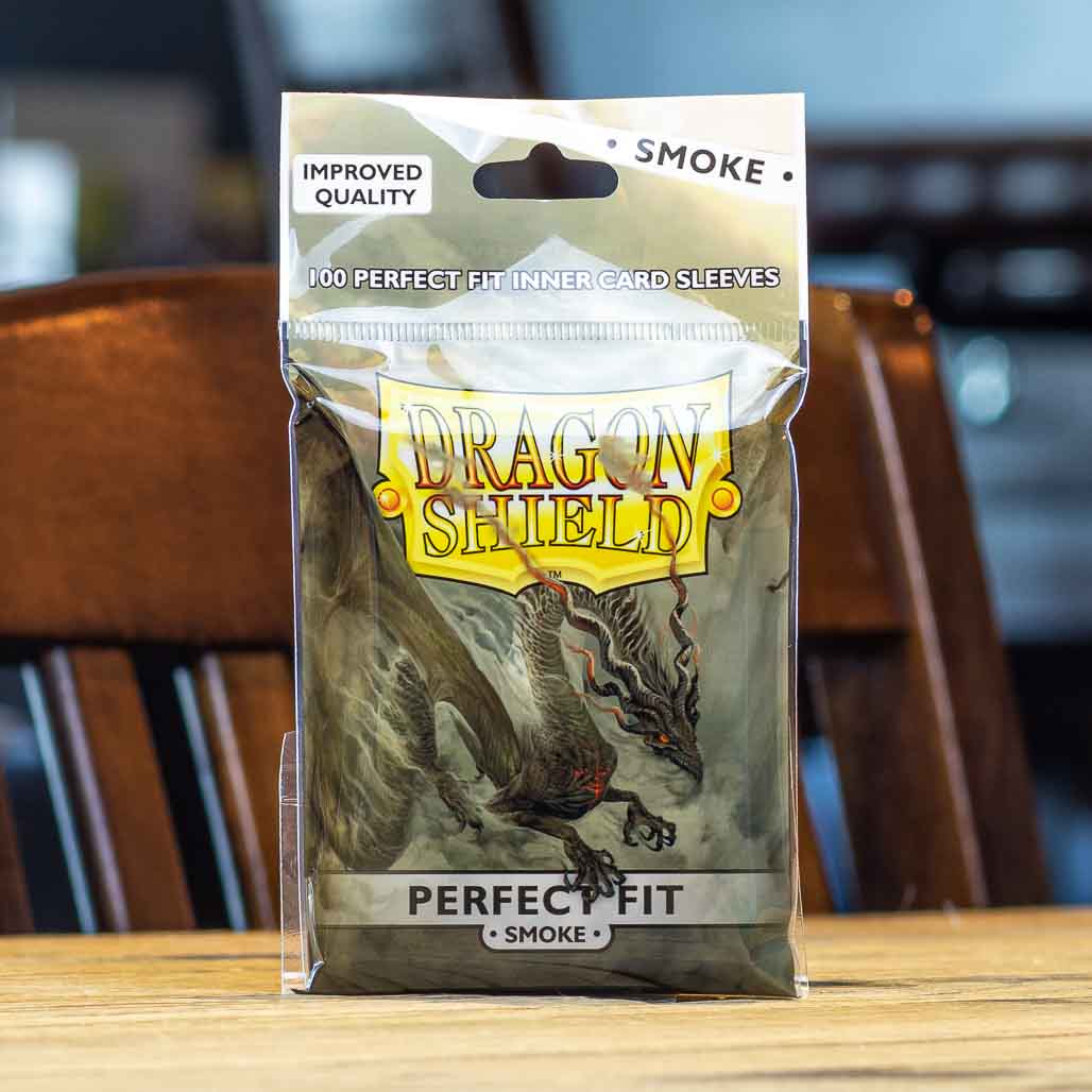 Dragon Shield 100ct Perfect Fit - Smoke Mox Boarding House Dragon Shield 100ct Perfect Fit - Smoke Mox Boarding House