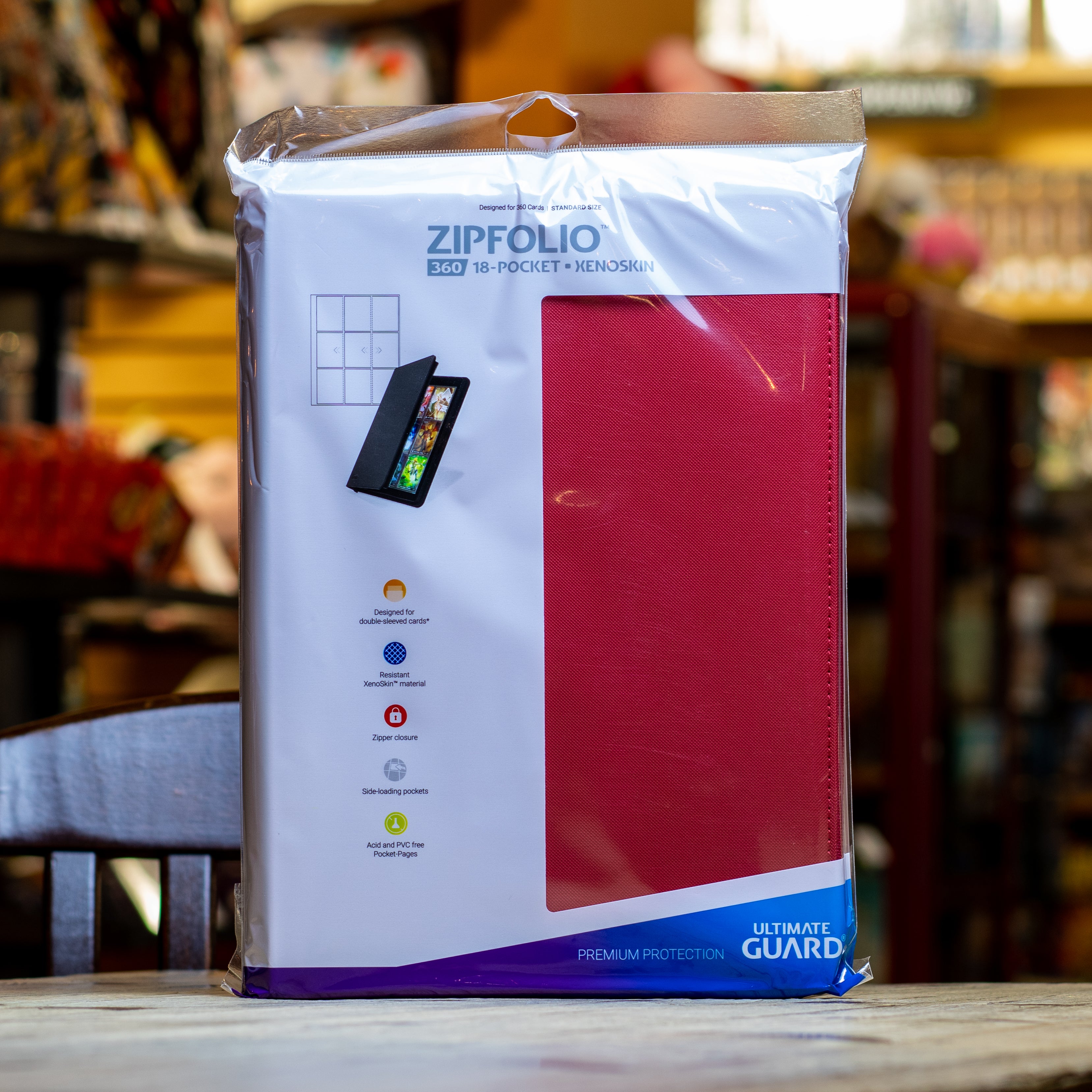 Ultimate Guard: 9 Pocket Zipfolio Xenoskin - Red