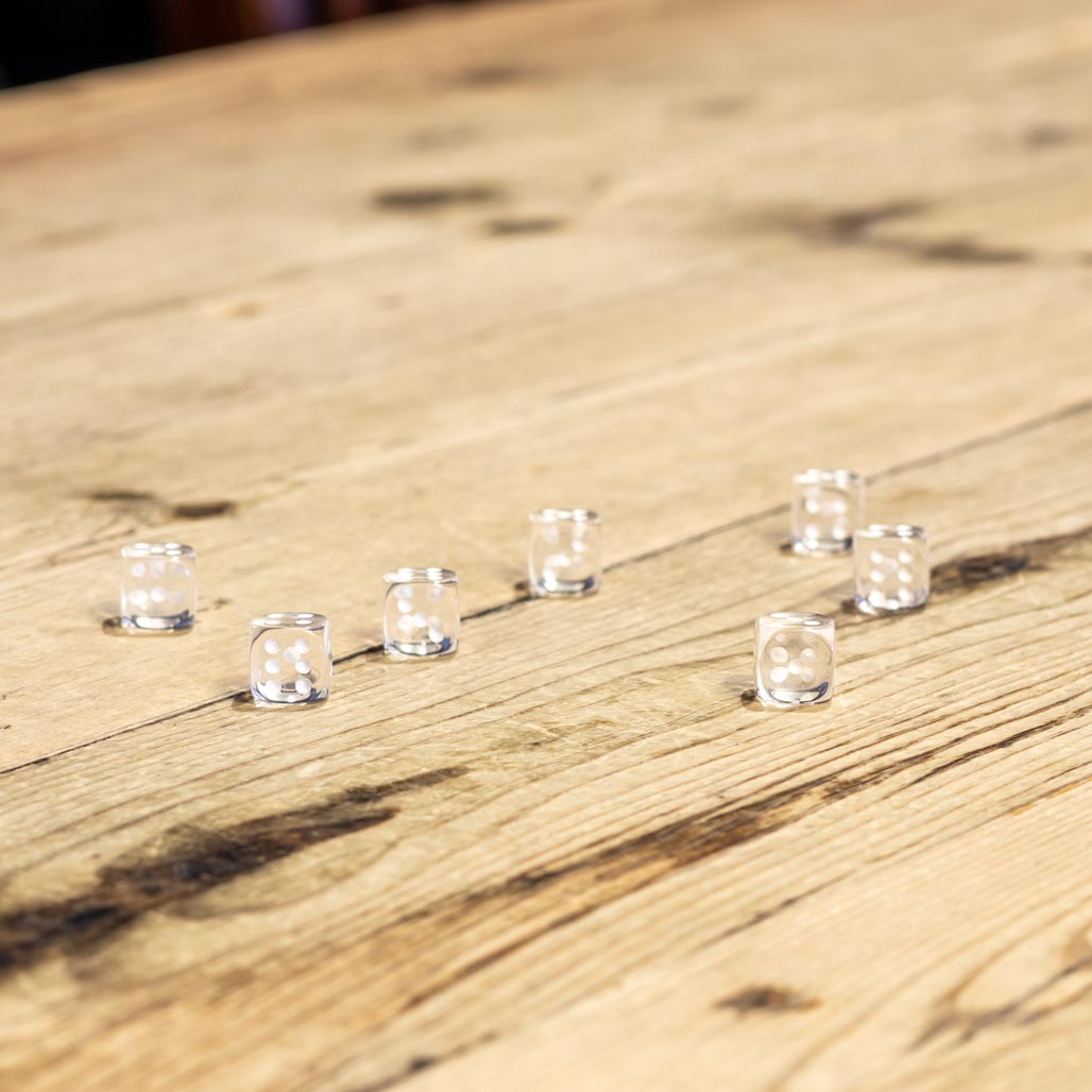 Chessex #23801 - Translucent Clear / White d6 (36ct)