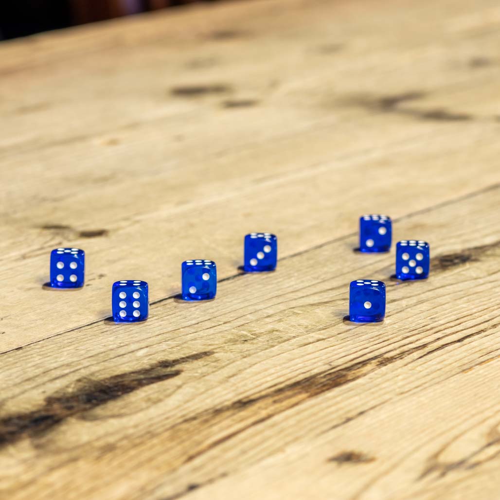 Chessex #23806 - Translucent Blue / White d6 (36ct)