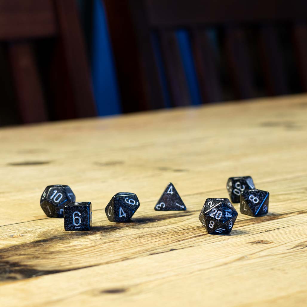 Chessex #25318 - Speckled Ninja Polyhedral (7ct)