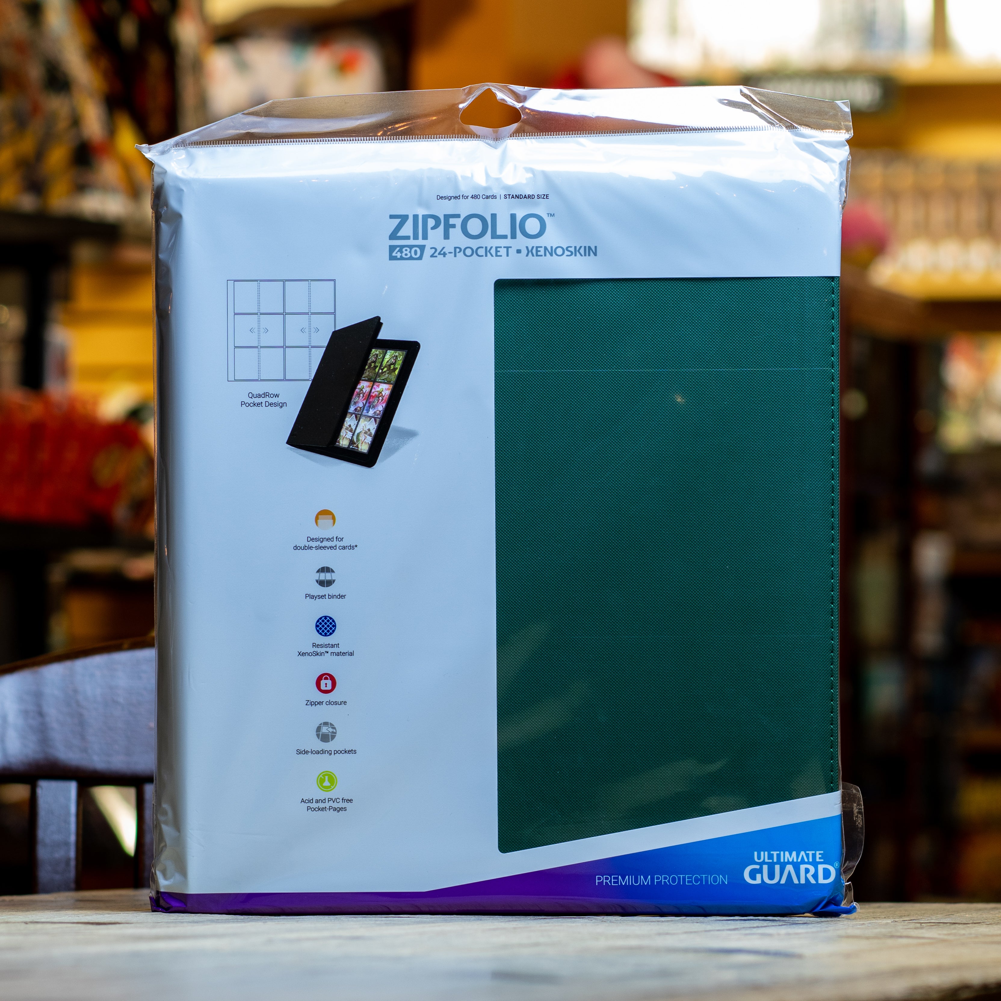 Ultimate Guard: 12 Pocket Zipfolio Xenoskin - Green