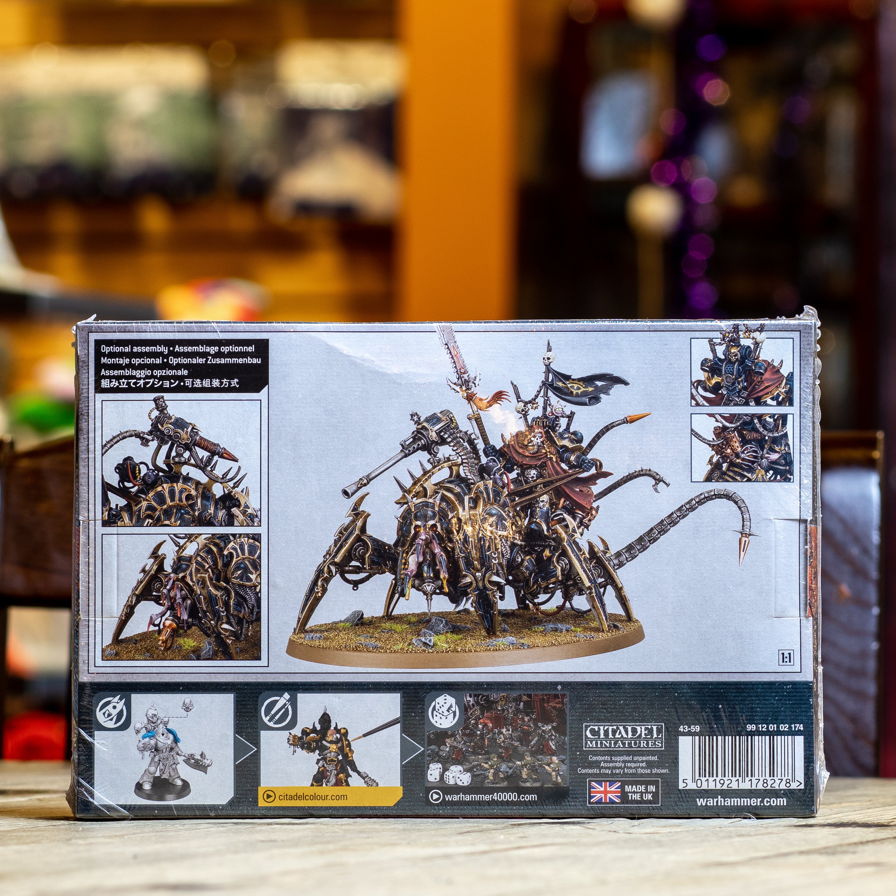 Warhammer 40K - Lord Discordant on Helstalker – Mox Boarding House